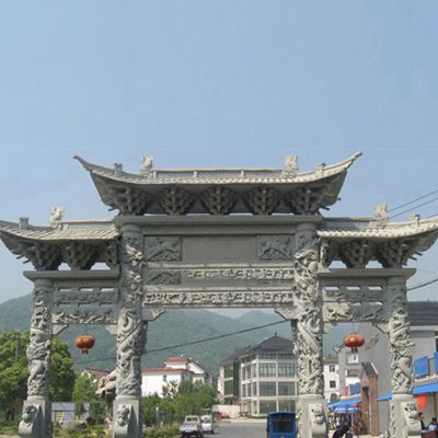 歷時(shí)千百年飽經(jīng)滄桑而依然存在的石雕山門牌坊