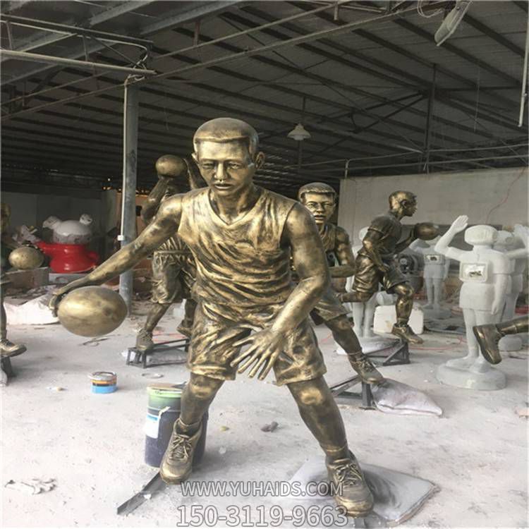 玻璃鋼仿銅戶(hù)外園林景觀打籃球的人物雕塑