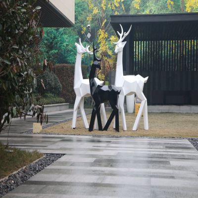 玻璃鋼塊面抽象梅花鹿，園林動(dòng)物雕塑擺件