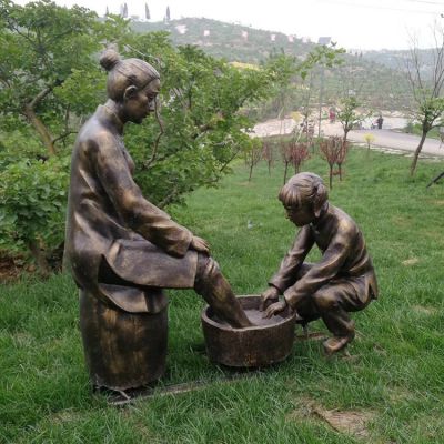 給媽媽洗腳，中國傳統(tǒng)禮儀，孝道主題人物雕塑